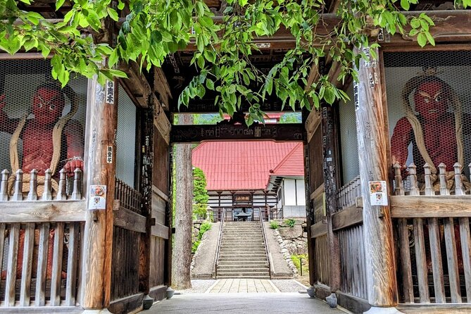 1 Day Historic Obuse and Hokusai Mad Man of Art Tour in Japan - Accessibility and Group Size