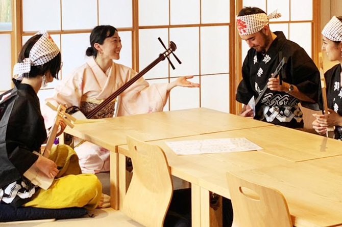 Easy for Everyone! Now You Can Play Handmade Mini Shamisen and Show off to Everyone! Musical Instruments, Sweets and Live Music - Inclusions in the Workshop Offering