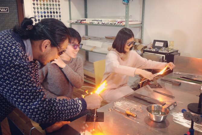 Glass Experience Studio: Craft Your Own Unique Accessories - Location and Meeting Point