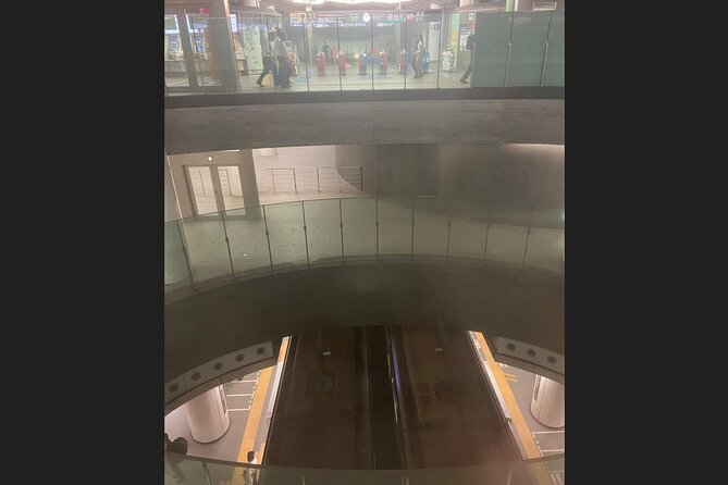 Jujutsu Kaisen Tokyo Anime Location Tour - Operating Hours