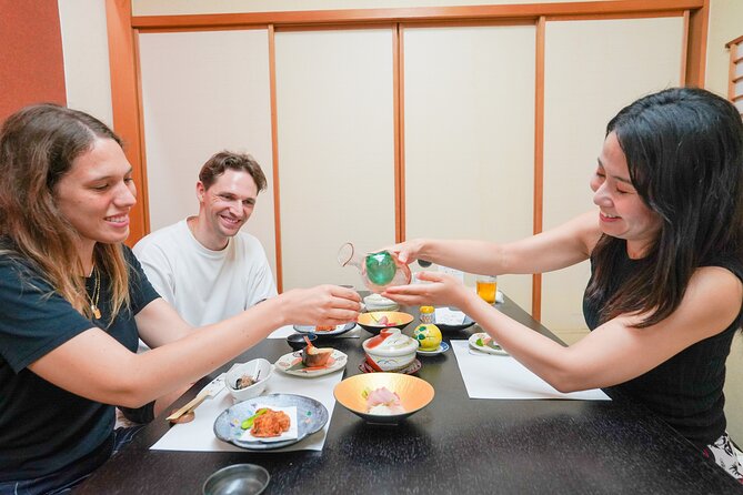 Kanazawa Night Foodie Tour - Inclusions