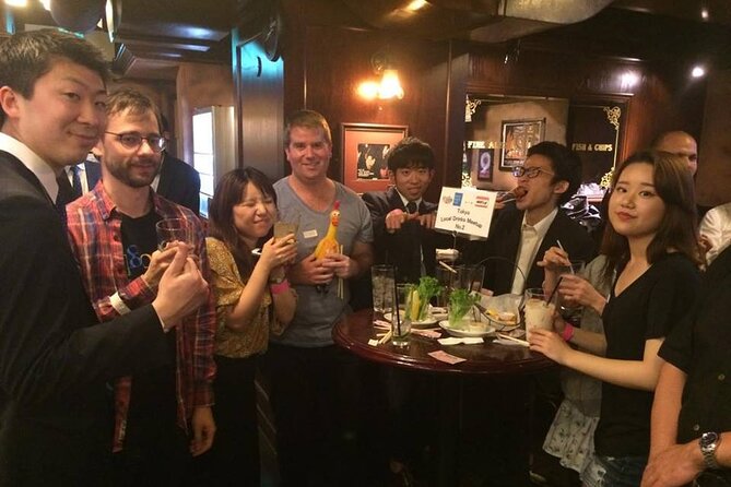 Shinsaibashi Meet Locals and Chat With Drink All You Can - Meeting Locals and Conversation