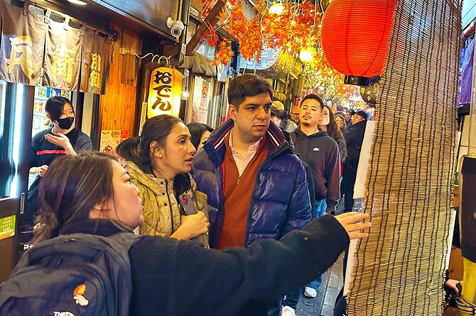 Tokyo : Asakusa Food Tour & Local Bar-Hopping - Diving Into the World of Gyoza