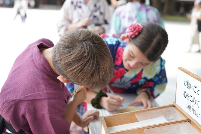 Tokyo, Shibuya: Meiji Shrine Tour in KIMONO / English-friendly - Meeting Point and Logistics