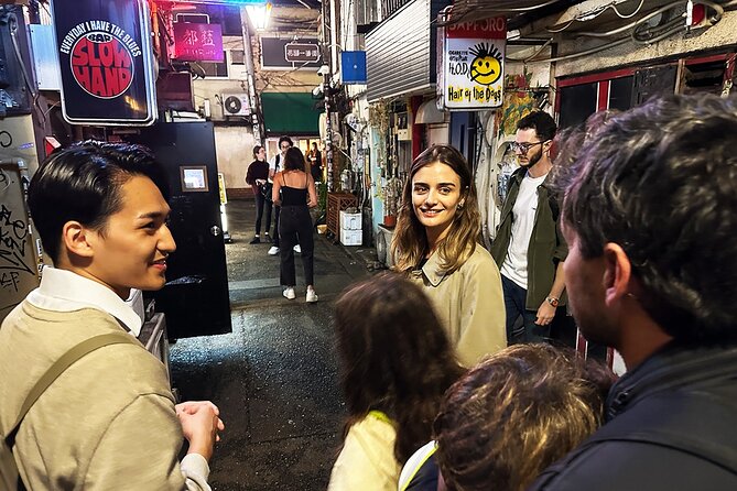 Tokyo: Shinjuku Night Walking Tour & Secret Backstreets - Hidden Gems in the Backstreets