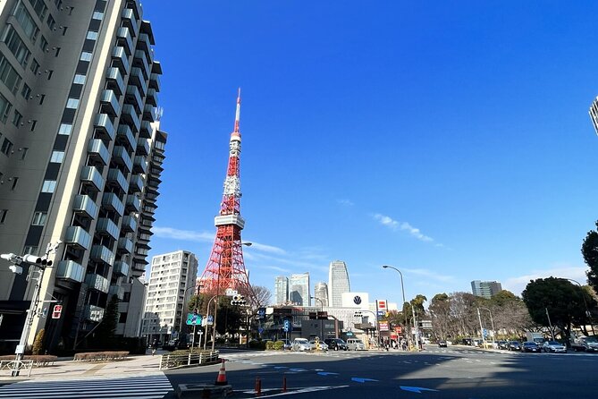 Tokyo Walking Tour : Sumo, Sushi, Tea, Temples and Tokyo Tower - Exploring Hamarikyu Gardens