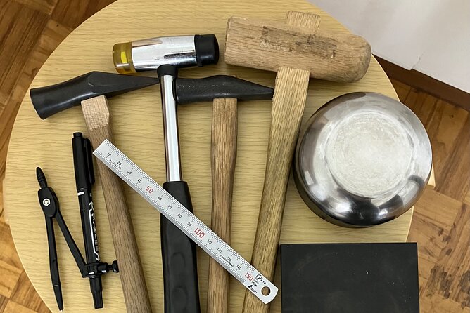 Traditional Craft Experience Copper Tray Making in Kyoto - Selecting the Perfect Paulownia Box
