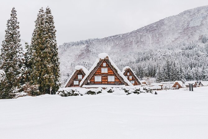 From Nagoya: Hida Takayama & Shirakawa-go Small Group Tour - Exploring Shirakawa-go