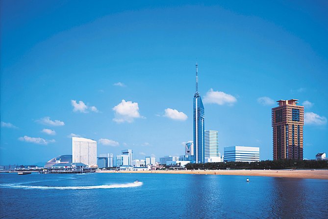 Fukuoka Tower Admission Ticket - Operating Hours