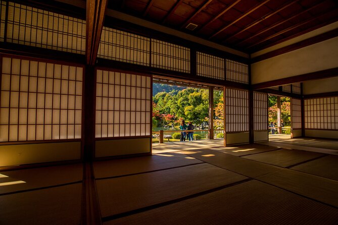 Kyoto Arashiyama: Fall Foliage Walking Tour【Autumns Limited】 - What to Expect on the Tour