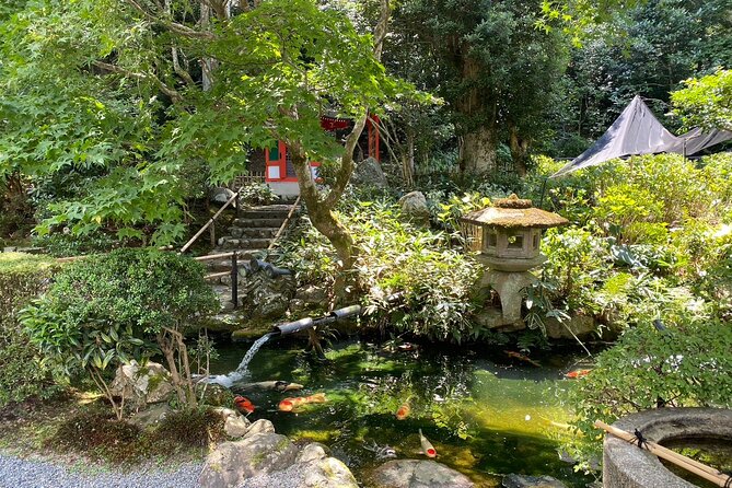 Kyoto Walking Tour Goshuin Collecting and Temples Discover - Visiting Kiyomizudera Temple