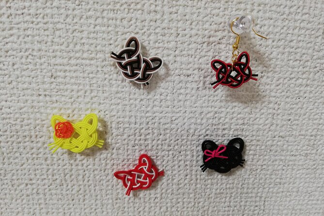 Lets Make Japanese Accessories With Mizuhiki - Exploring the Mizuhiki Craft