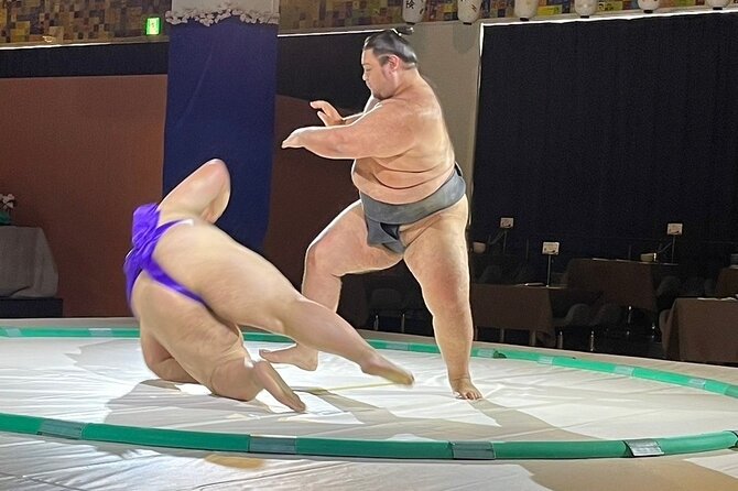 Osaka Sumo Show and Kimono Haori Experience Including Food - Dressing Up in Kimonos and Haori