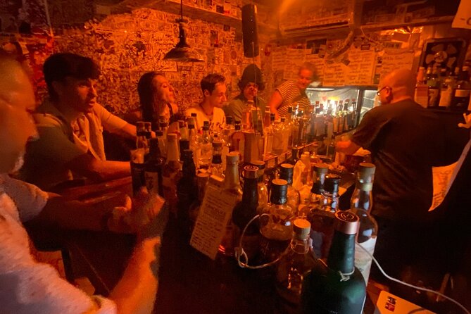 [Private]Shinjuku Night Walk & Golden Gai Bar Hopping Tour - Experience the Vibrant Shinjuku Nightlife