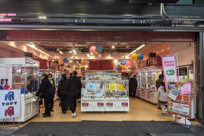 Shibuya: Pachinko Gaming Experience - Guide and Interpretation Services
