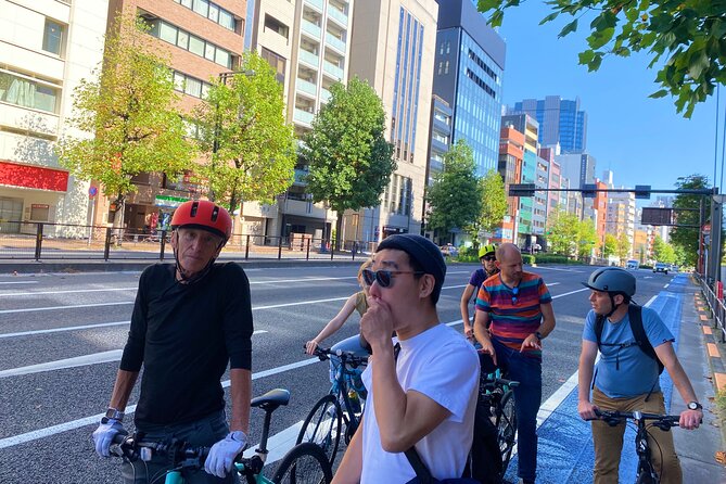 Tokyo: 3-Hour Bike/E-Bike Tour of the Citys Highlights - Inclusions and Gear
