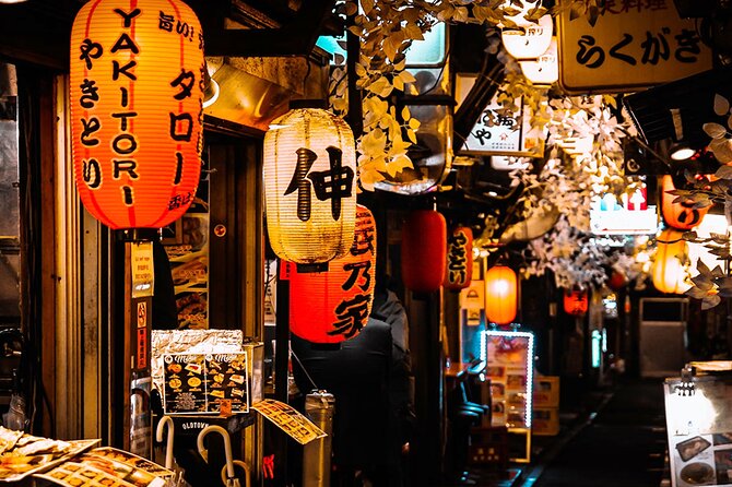 Tokyo : Asakusa Food Tour & Local Bar-Hopping - Savoring the Flavors of Okonomiyaki