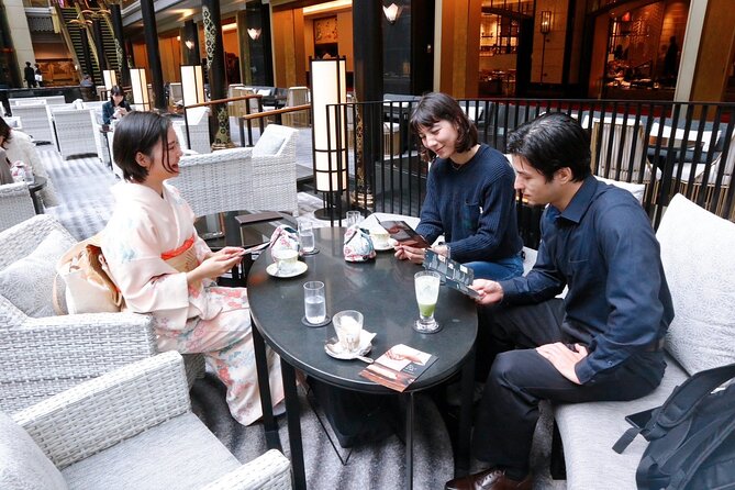 Tokyo Sushi Tour: Explore Sushi Tradition and Dining Etiquette - Dining Etiquette at Sushi Restaurants