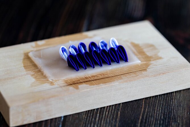 Traditional Japanese Fabric Flower-Making Tsumami Zaiku Class - Learning the Tsumami Zaiku Technique