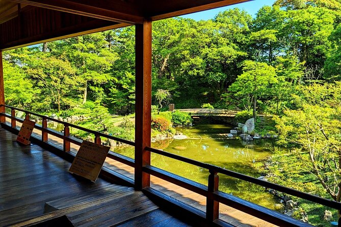 YokaBus Kokura Castle Tea Ceremony and Japan Toilet Innovation - Ride the Sarakurayama Cable Car for Stunning Views