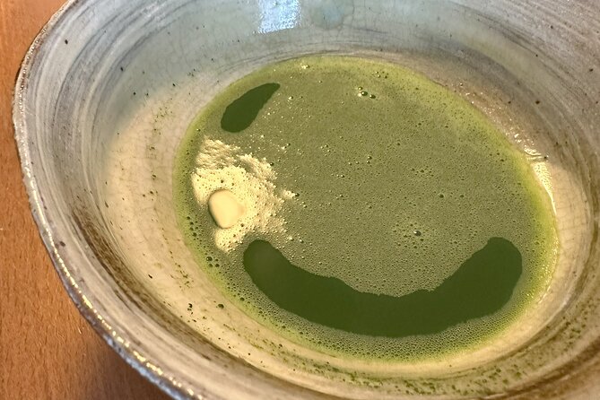 Calligraphy and Matcha in a Warm Kumamoto Home - Graceful Brush Strokes and Inkwells