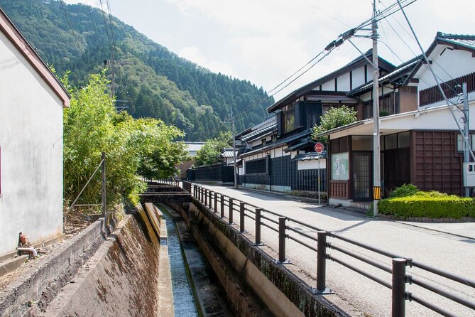 Craft Washi and Uchiwa Fan Making Echizen Washi Village Tour - Uchiwa-Making Workshop: Crafting Beauty With Tradition