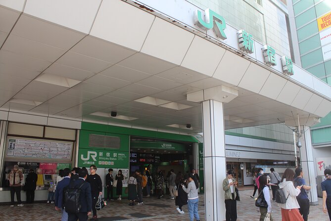 Cultural Private Walking Tour of Shinjuku From Shinjuku - Reviews