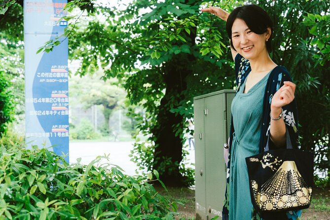 Cultural Temple Tour With a Real Local in Calm East Tokyo - Exploring Monzen-nakacho