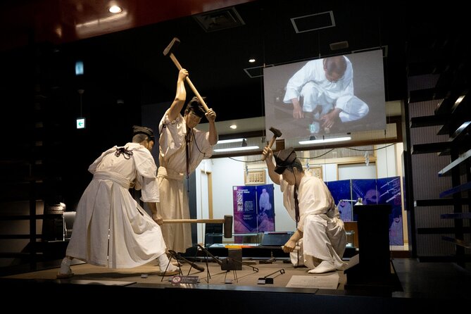 From Nagoya: Samurai Swords and Japan Oldest Castle - Experiencing Transportation and Accommodation