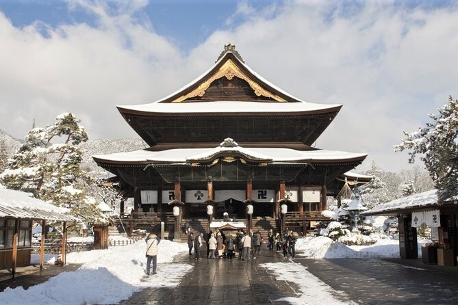 Half Day Tea Ceremony and Zenkoji Experience Tour - Traditional Tea Ceremony
