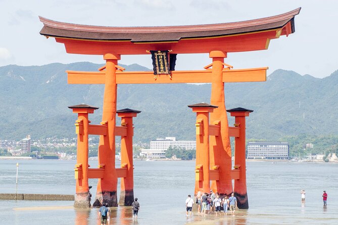 Hiroshima and Miyajima Private Guided Tour - Exploring Hiroshimas Historical Landmarks