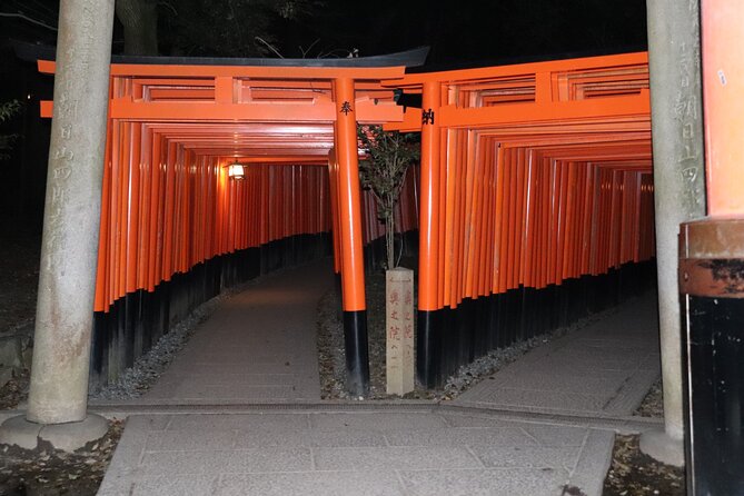 Kyoto Night Walking Guided Tour at Fushimi Inari Shrine - Traveler Participation