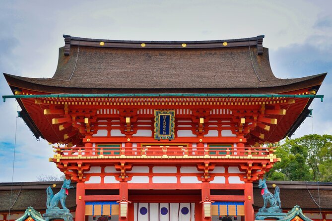 Lets Enjoy Kyoto in a Kimono! Visit the Mysterious Fushimi Inari - Accessibility and Transportation