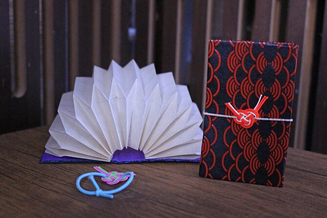 Mini Origami Lamp and Mizuhiki Knot Belt Workshop in Ueno - Materials and Refreshments
