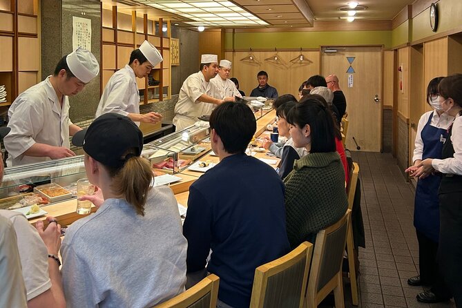 Private Tokyos Famed Tsukiji Fish Market Tour - Savoring the Culinary Delights of Tsukiji
