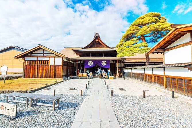 Shiragawa-Go, Hida Takayama UNESCO Full-Day Tour From Nagoya - Seasonal Considerations and Observation Deck Option