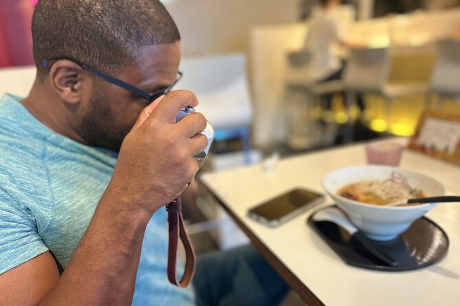 Taste and Compare Multiple Mini Ramen! Tokyo Shibuya Tour - Ramen History and Chopstick Etiquette