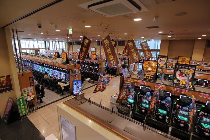 Tokyo Kanamachi Pachinko Experience - Navigating the Pachinko Hall: Tips and Tricks