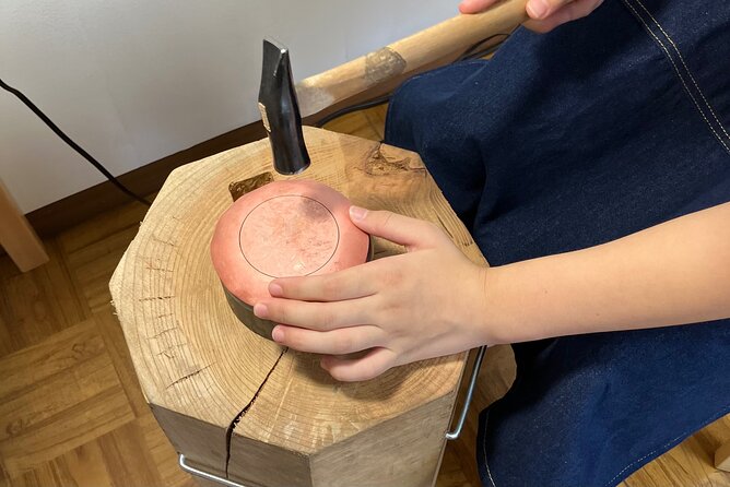 Traditional Craft Experience Copper Tray Making in Kyoto - Overcoming Physical Limitations and Accessibility Concerns