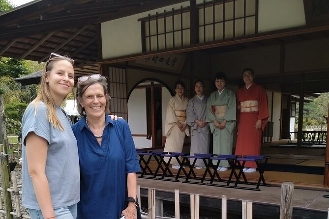 4 Hour Private Hiroshima City Walking Tour - Exploring Hiroshima Peace Memorial Park and Museum