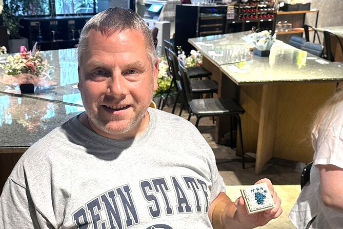 Experience Crafting a Flower-Adorned Miniature Japanese Garden - Staff Assistance and Language Support