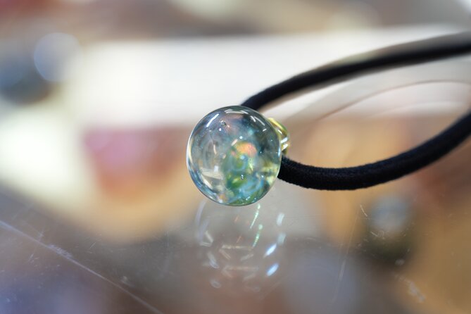 Glass Experience Studio: Craft Your Own Unique Accessories - Safety and Accessibility