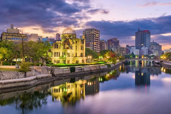 Hiroshima and Miyajima Private Custom Tour With Local Guide