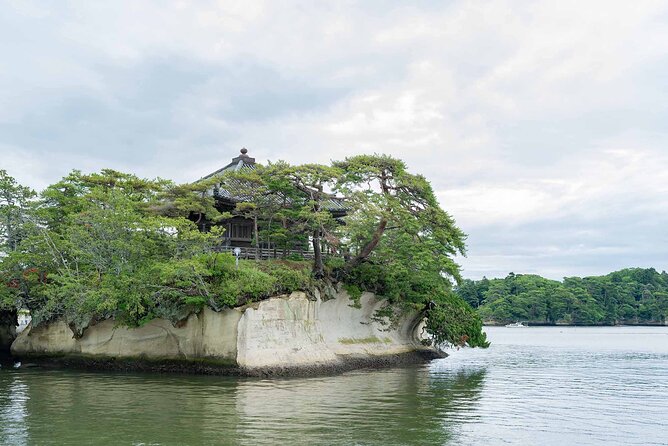 [Japan Wellness] Zen Meditation and Temple Tour in Matsushima - Participating in Zen Meditation