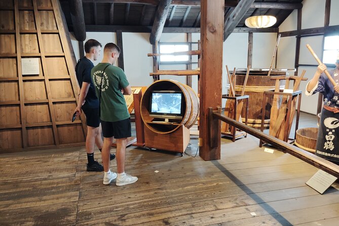 Kobe: Private Tour of Japan's 3 Leading Sake Breweries in 3H - Kobes Sake Brewing Heritage