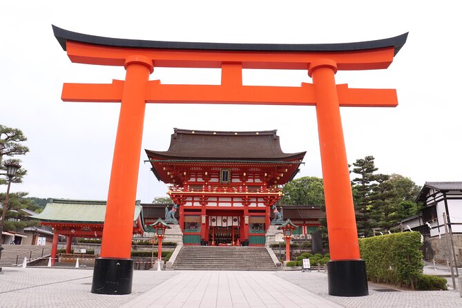 Kyoto Walking Tour at Fushimi Inari Shrine and Tofukuji Temple - Exploring Fushimi Inari Shrine