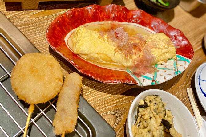 Osaka Food Adventure Tour: Walking With a Local Guide - Discovering Osakas Vibrant Street Food Scene