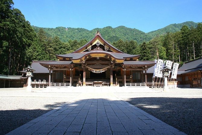 Port Pick-Up: Niigata Private Tour Licensed Guide＆ Vehicle - Customizable Tour Itinerary