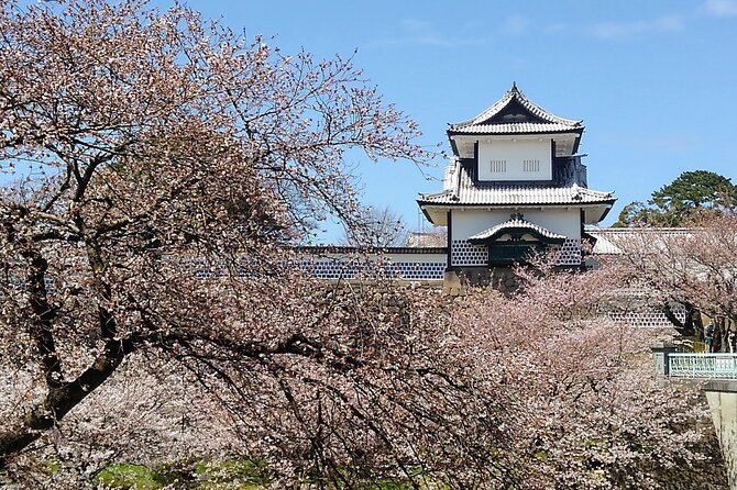 Private Walking Tour of Kanazawas Historical Districts 4h - Itinerary