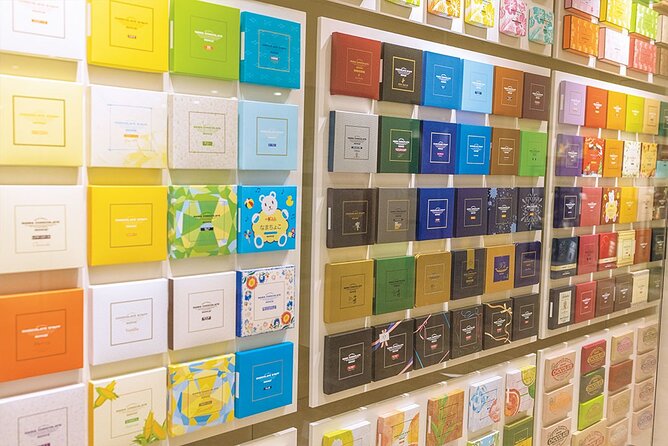 ROYCE CACAO&CHOCOLATE TOWN & Machiakari in Ebetsu - About Royce Cacao & Chocolate Town and Machiakari